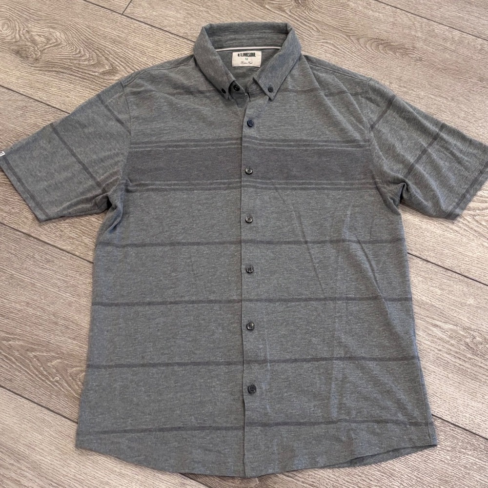 Linksoul Button Down Shirt Mens Medium Grey Striped Short Sleeve Golf Casual